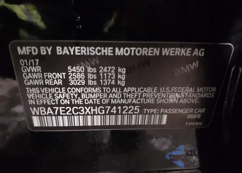 2017 BMW 740I z USA, uszkodzony, nr VIN WBA7E2C3XHG741225